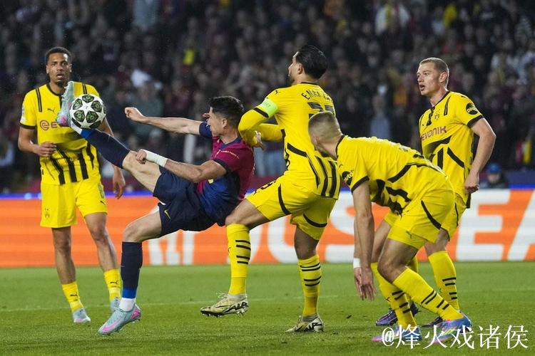 巴萨弃将涅槃重生!转投新东家56场斩获25球,身价飙升1500万欧 巴萨弃将涅槃重生!转投新东家56场斩获25球,身价飙升1500万欧